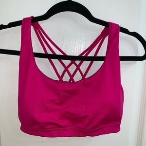 VS incredible essential strappy back bra size L